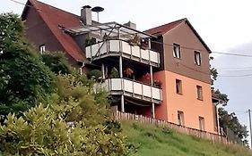 Schöne und ruhige Ferienwohnung in Ottendorf