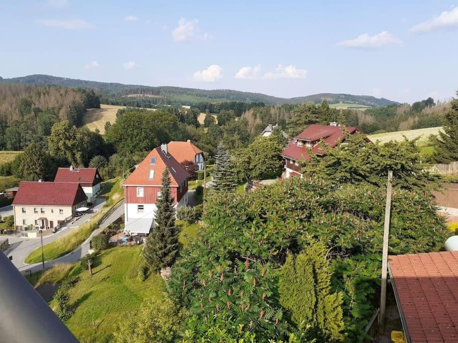Schöne und ruhige Ferienwohnung in Ottendorf Sebnitz Exterior foto